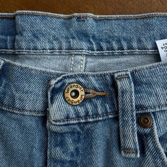 Wrangler Light Blue Denim Jeans - Picture 6 of 8
